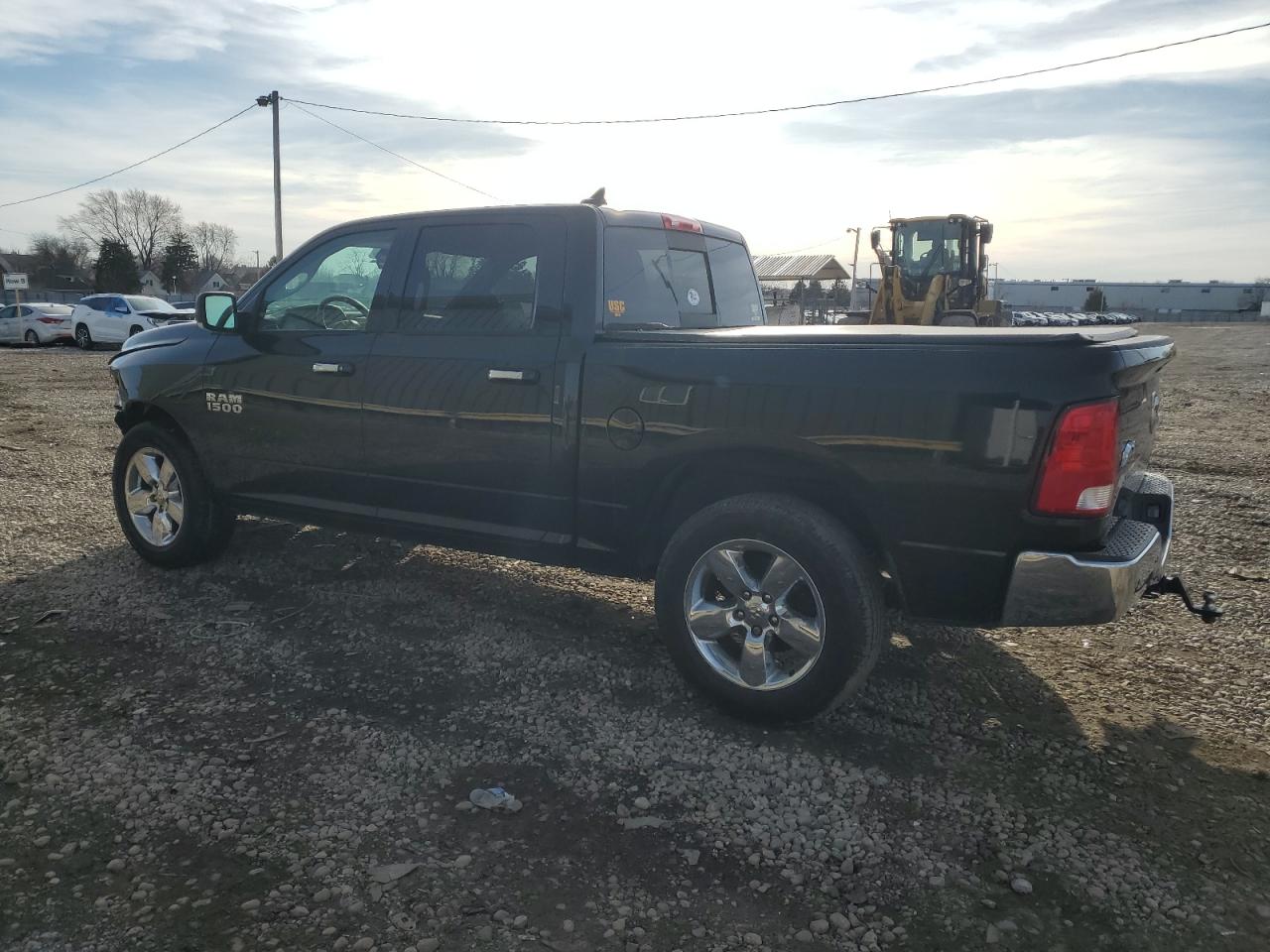 2016 RAM 1500 - Image 2
