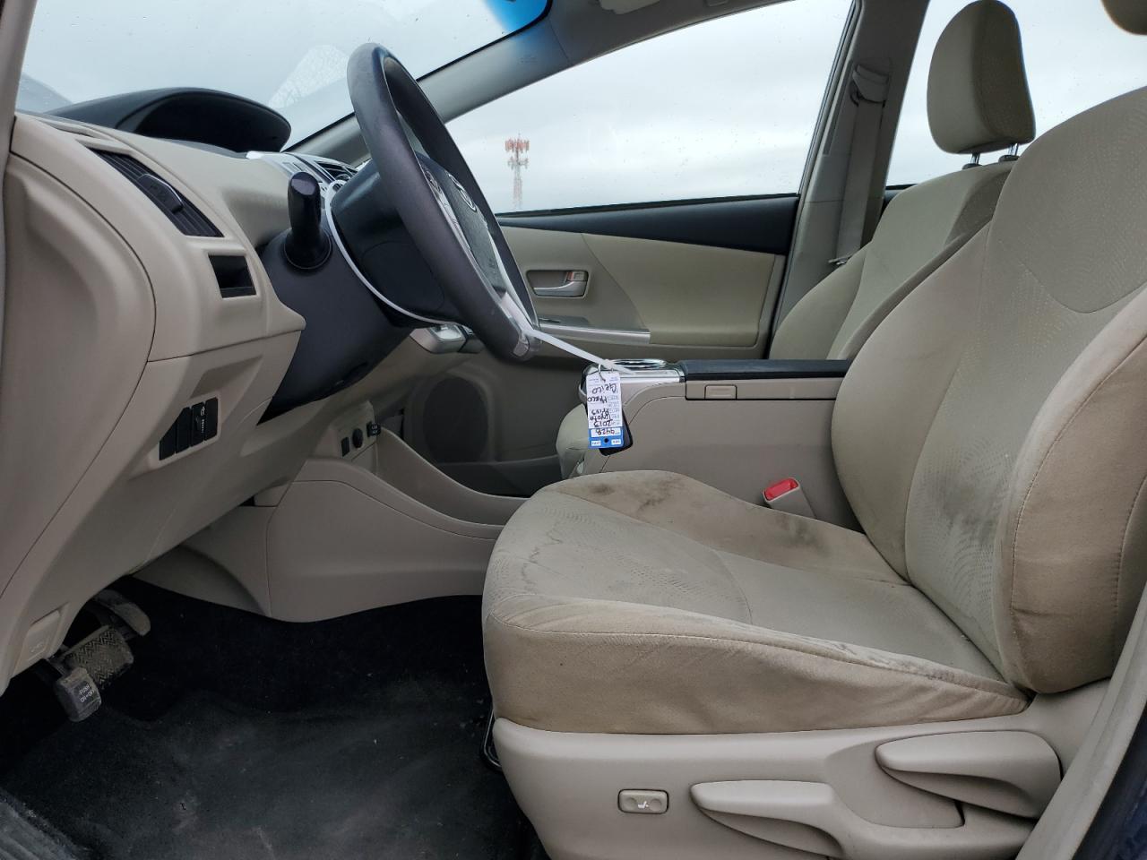 2013 Toyota Prius - Image 7