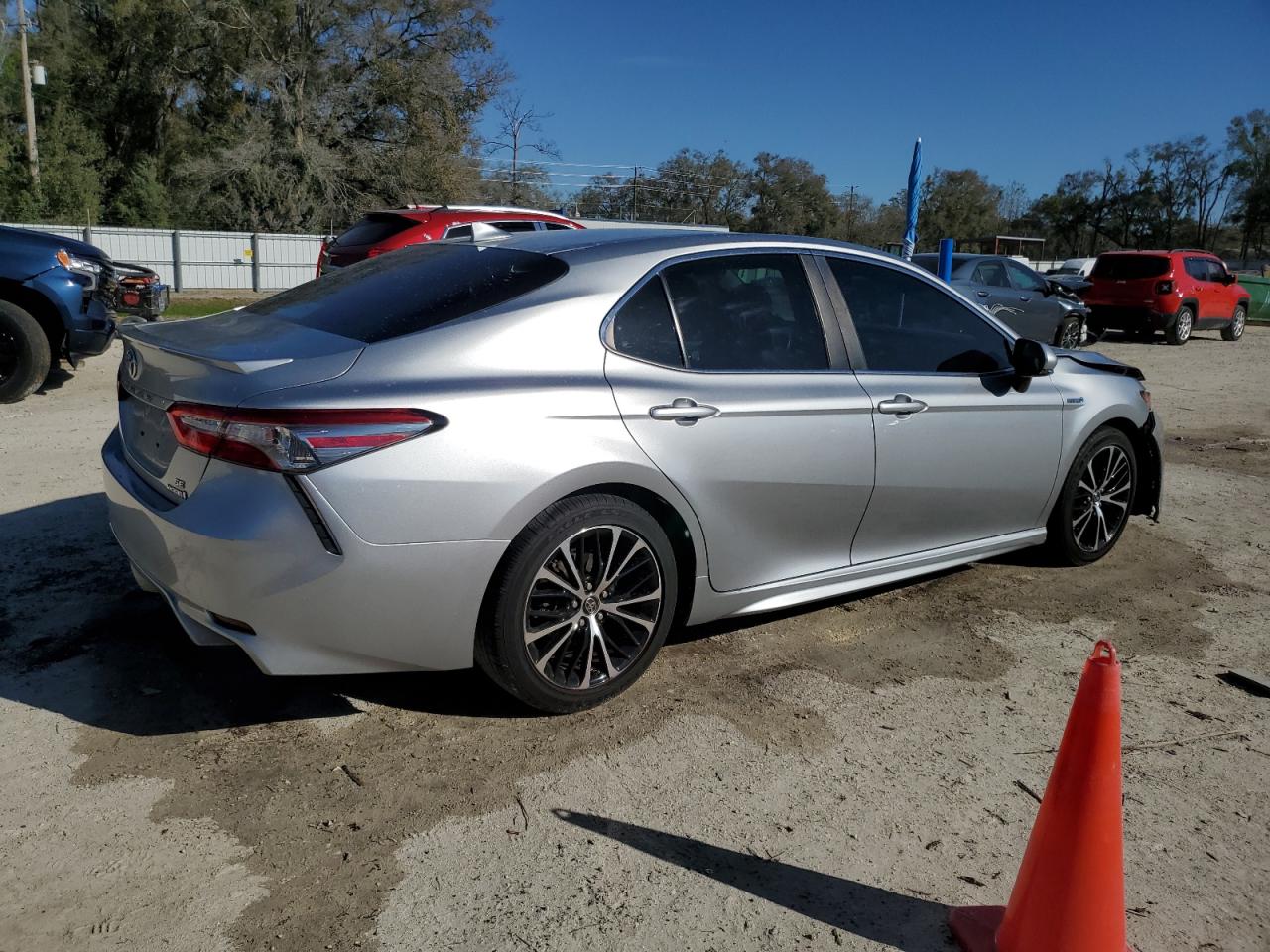 4T1B21HK8JU006004 TOYOTA CAMRY 2018