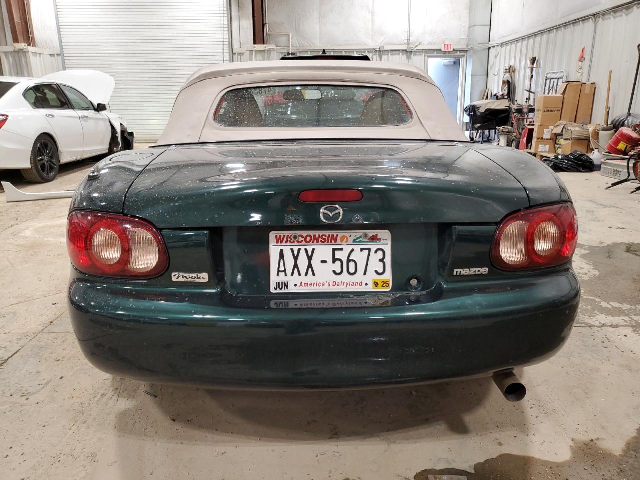 2002 Mazda MX-5 - Image 6