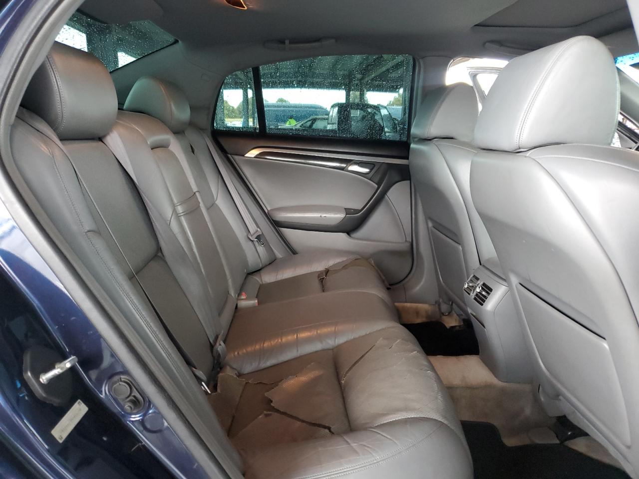 2004 Acura TL - Image 10