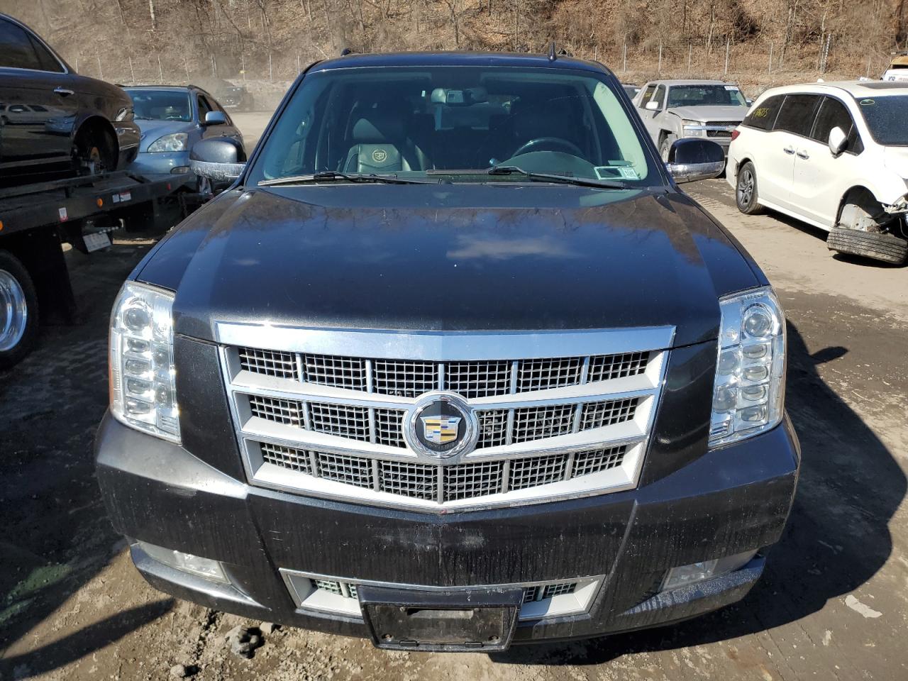 2012 Cadillac Escalade - Image 5