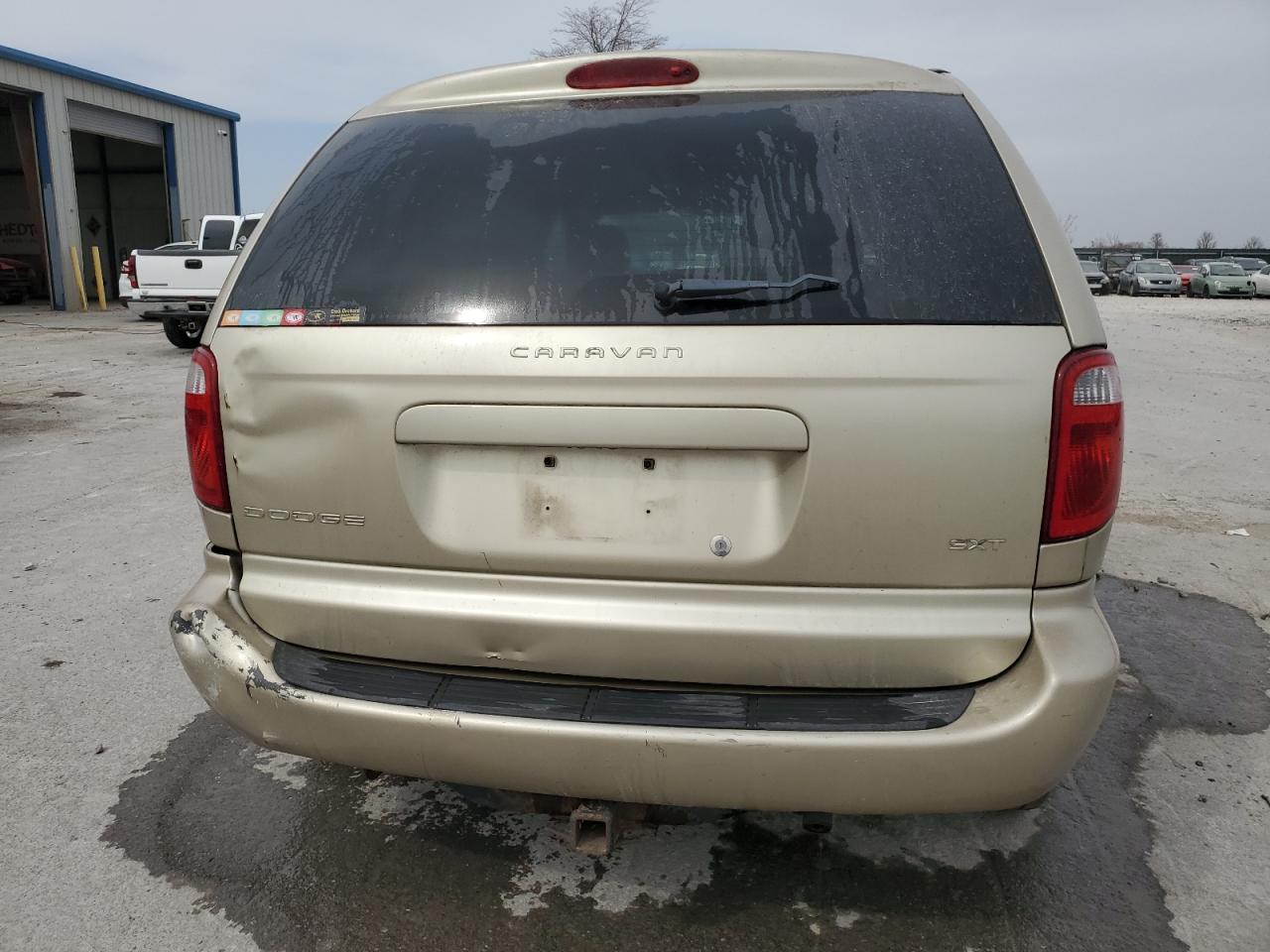 2005 Dodge Caravan - Image 6