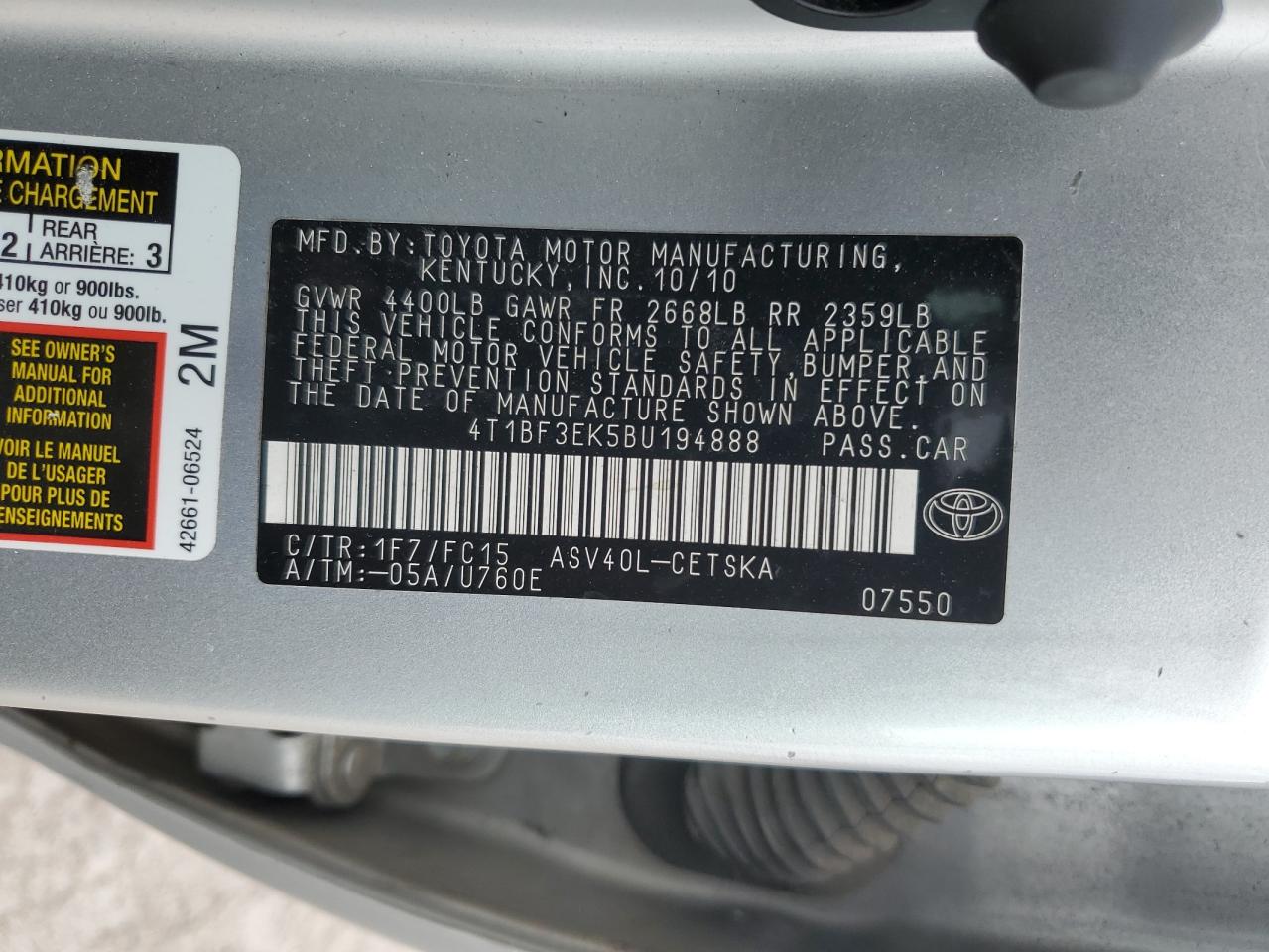 2011 Toyota Camry - Image 12