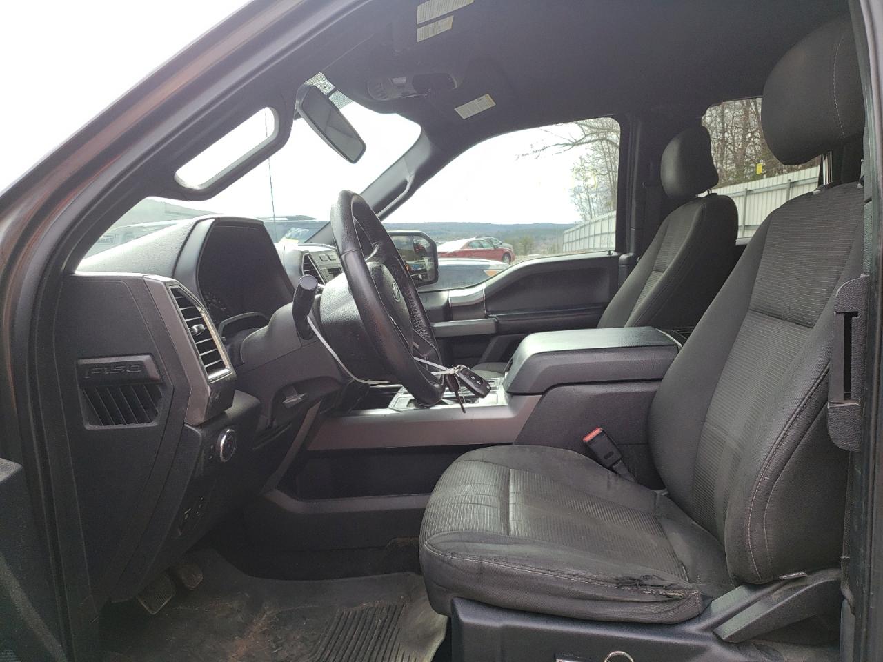 2015 Ford F-150 - Image 7