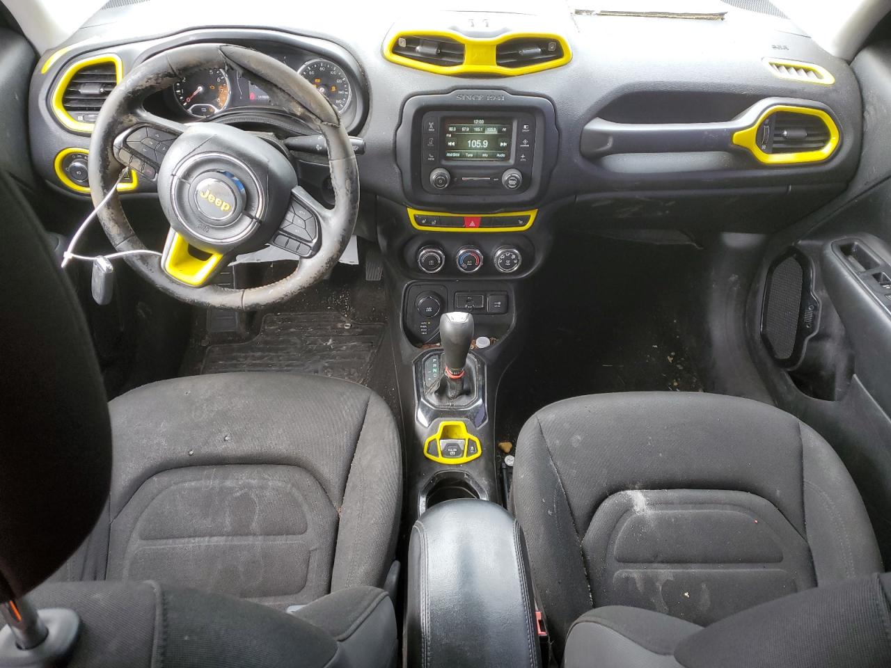 2017 Jeep Renegade - Image 8