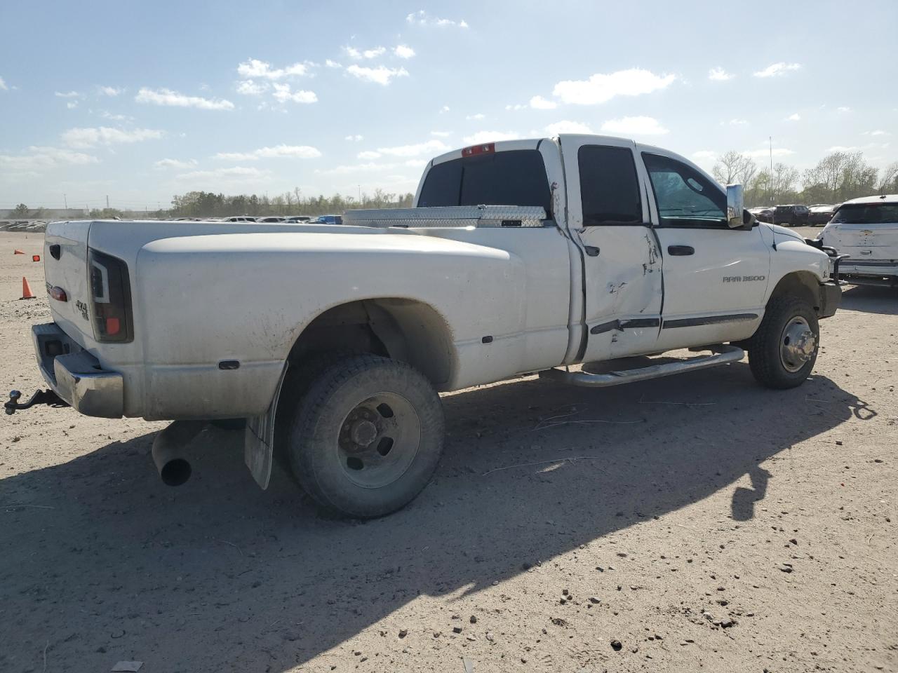 2004 Dodge RAM - Image 3