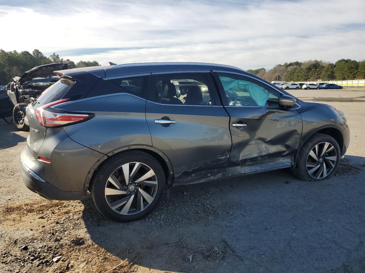 2015 Nissan Murano - Image 3