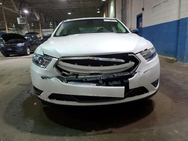  FORD TAURUS 2015 Biały