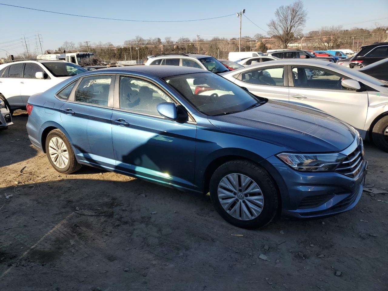 2019 Volkswagen Jetta - Image 4