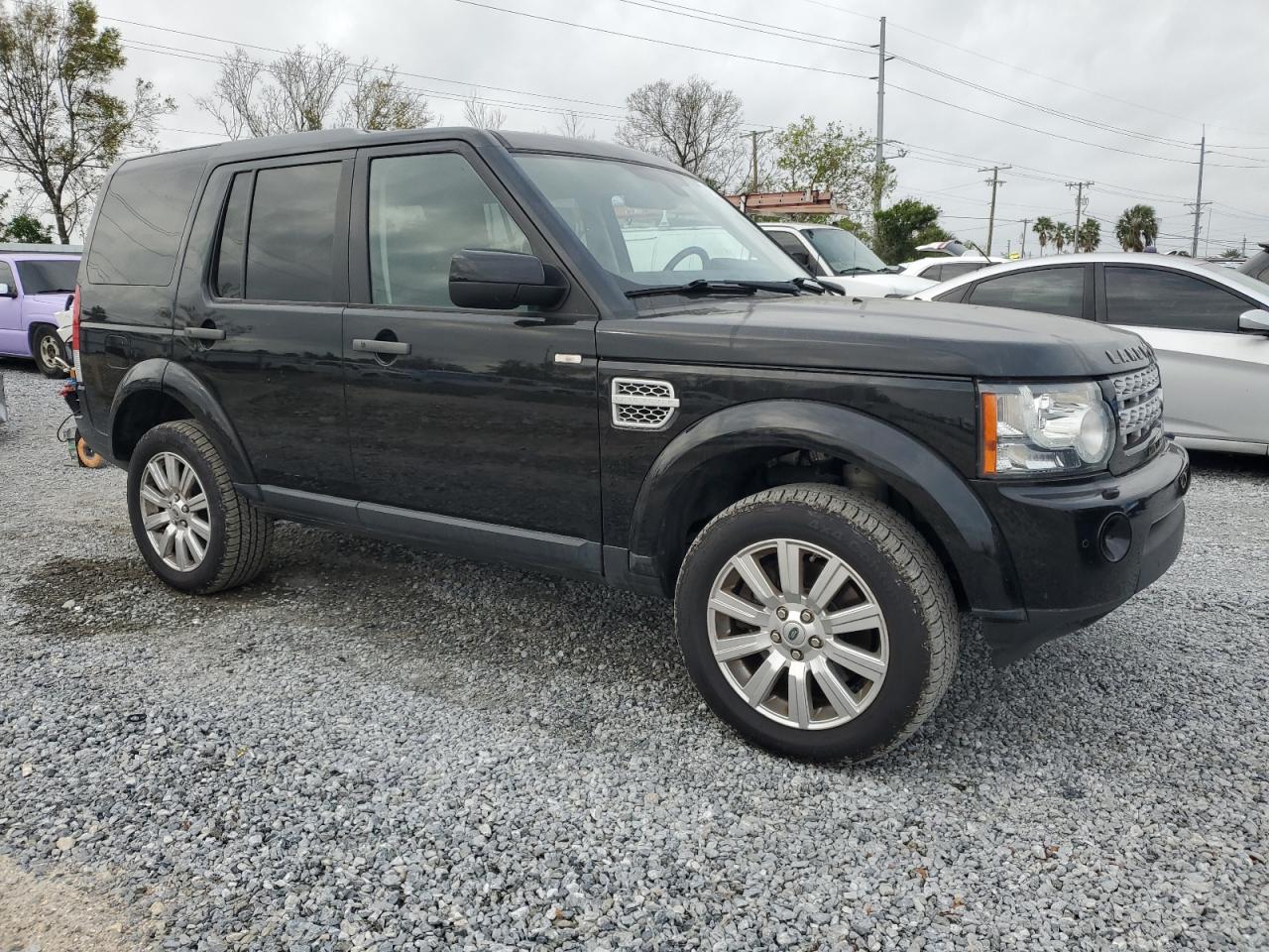 2013 Land Rover LR4 - Image 4