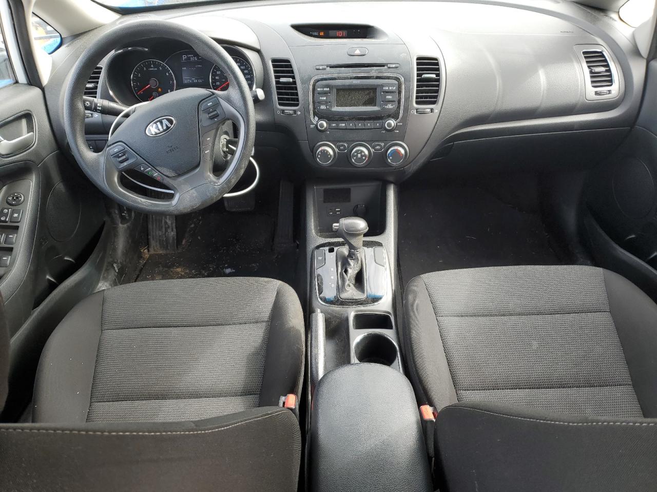 2018 Kia Forte - Image 8