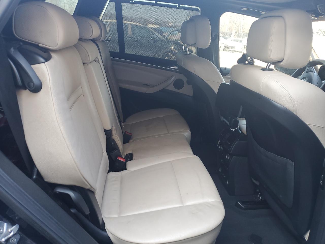 2011 BMW X5 xDrive50I VIN: 5UXZV8C55BL418911 Lot: 47490185