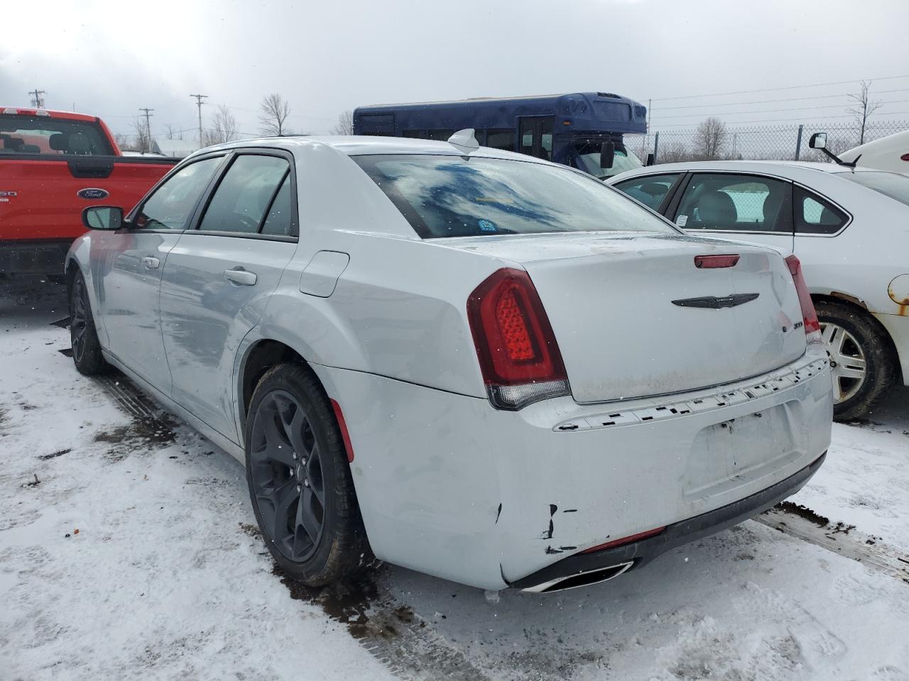 2020 Chrysler 300 - Image 2