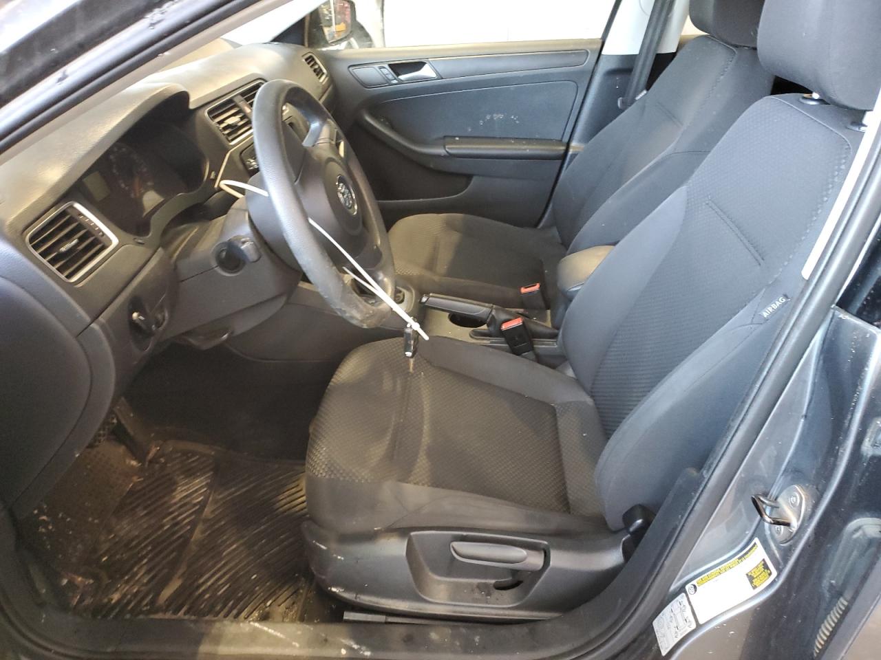 2014 Volkswagen Jetta - Image 7