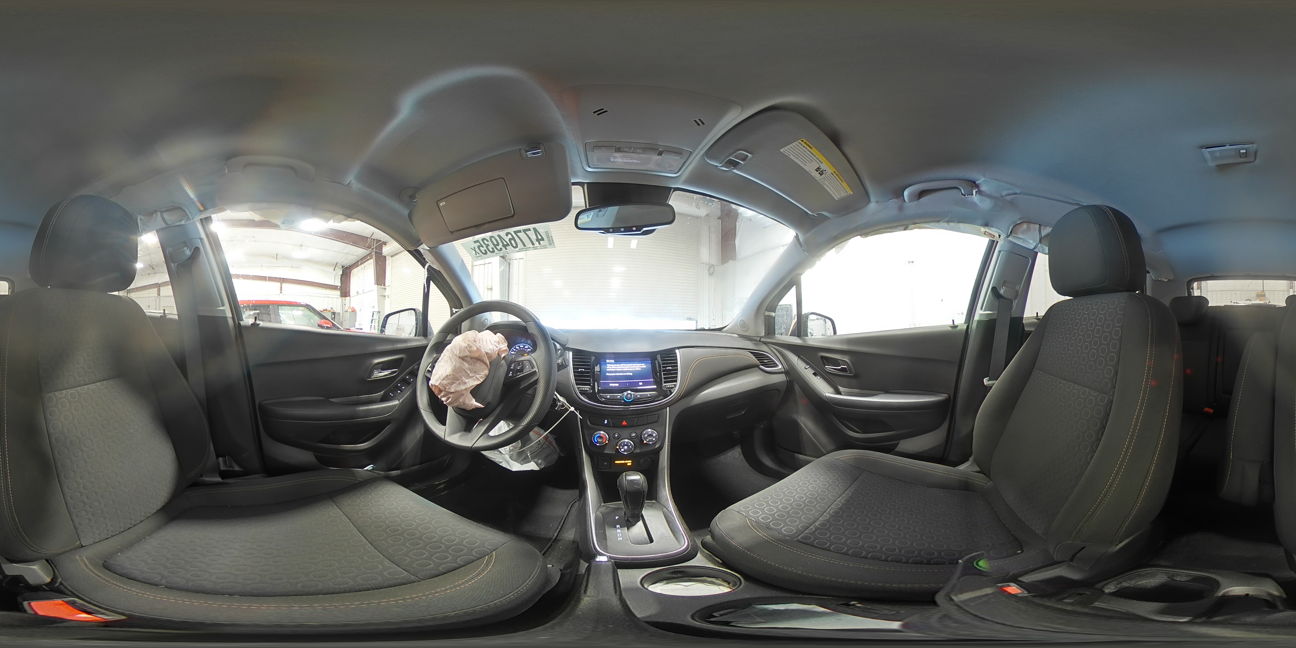 2021 Chevrolet Trax - Image 15