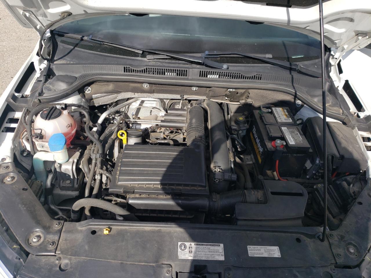 2016 Volkswagen Jetta - Image 12