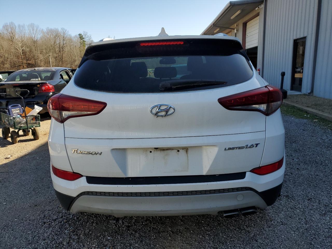 2017 Hyundai Tucson - Image 6