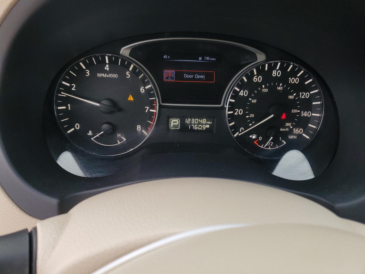 2015 Nissan Altima - Image 9