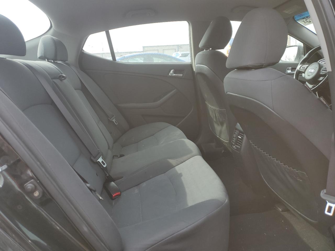 2014 Kia Optima - Image 10