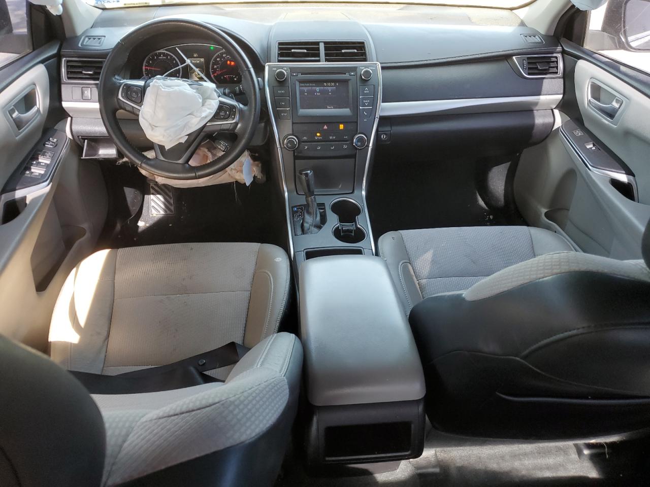 2017 Toyota Camry - Image 8