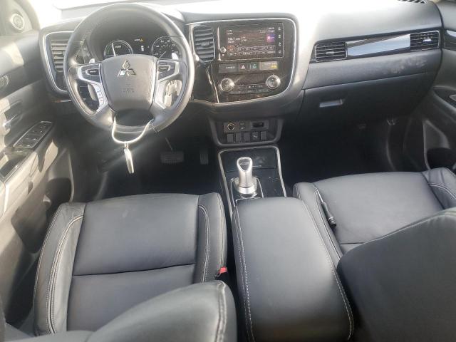  MITSUBISHI OUTLANDER 2018 Silver