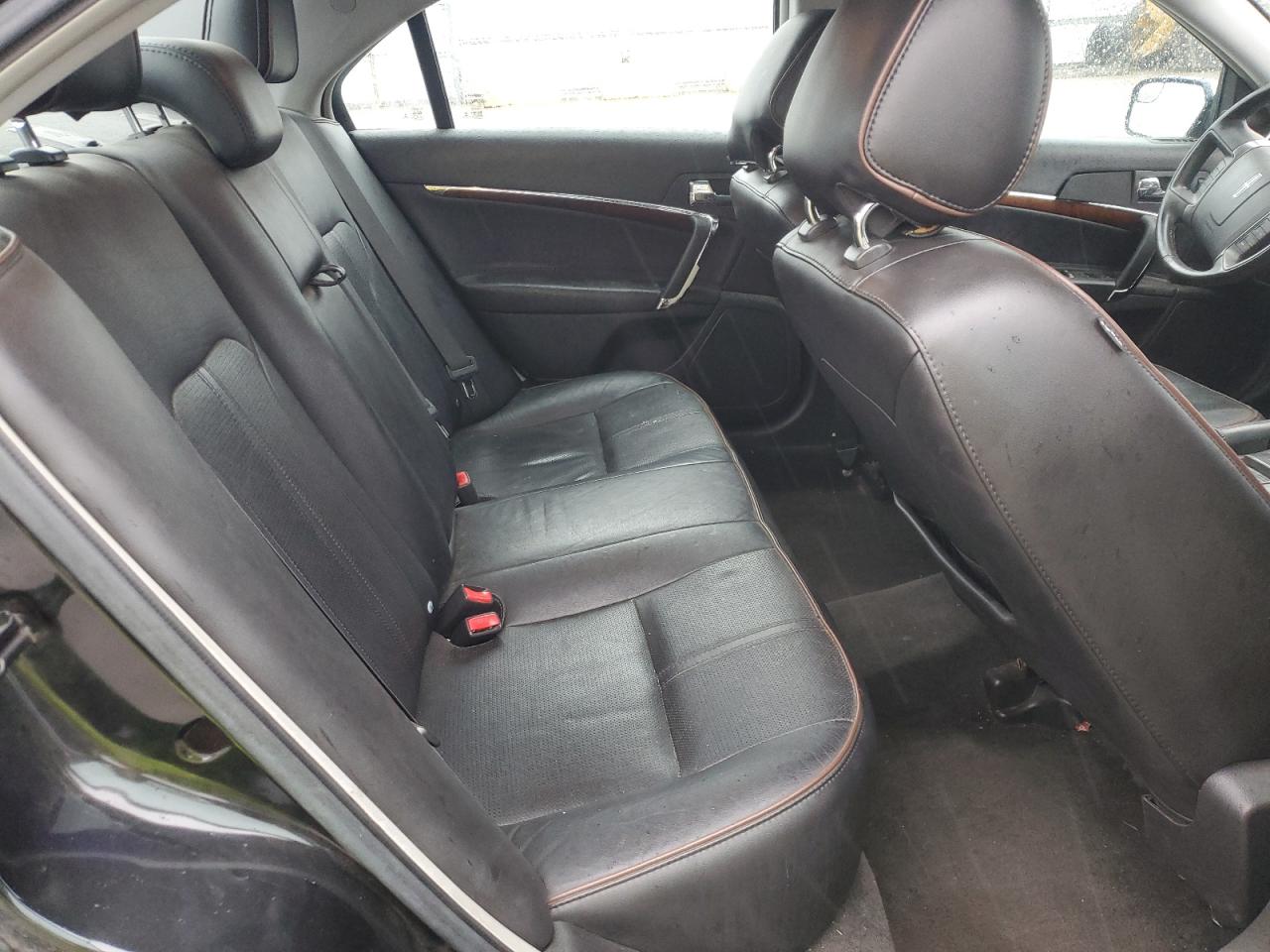 2012 Lincoln MKZ - Image 10