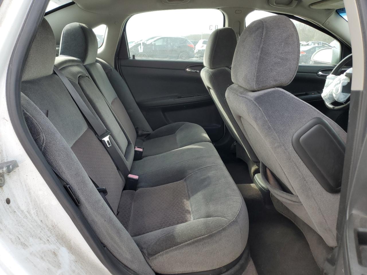 2012 Chevrolet Impala - Image 11