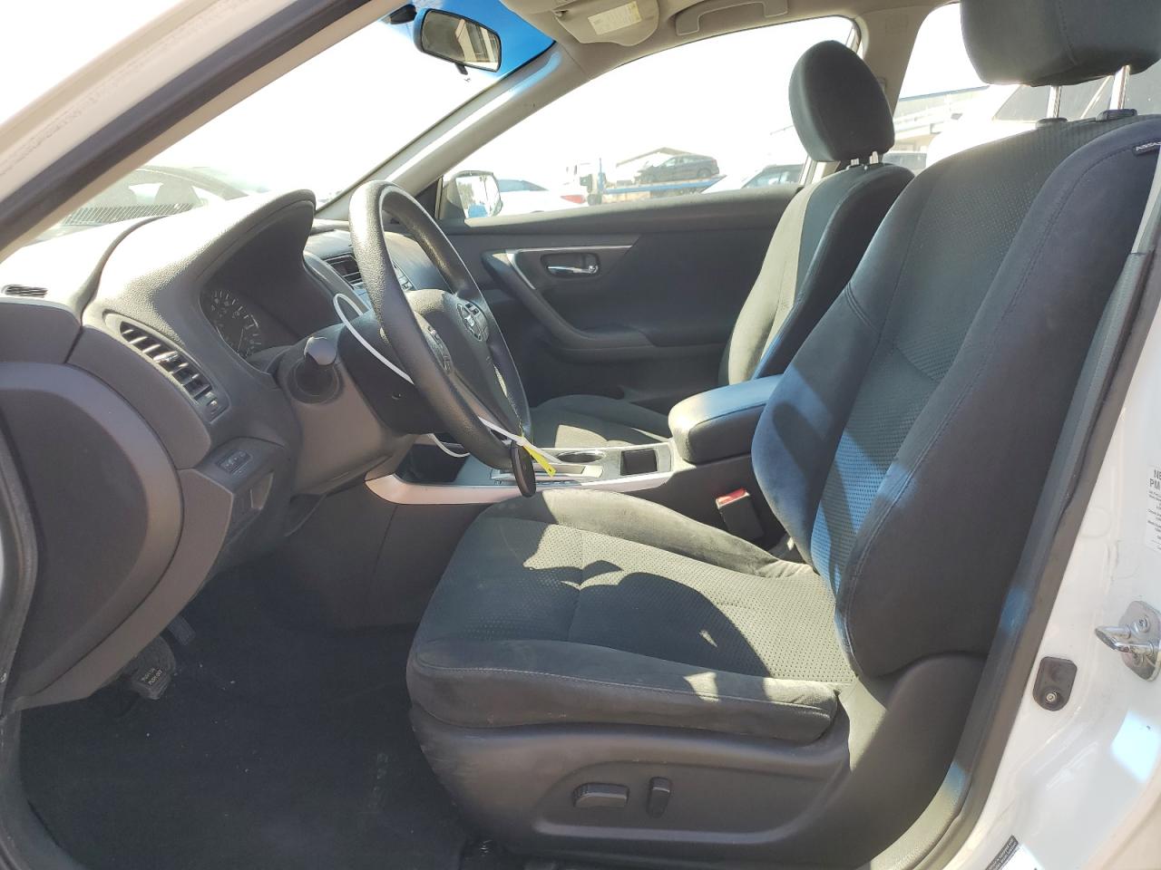 2015 Nissan Altima - Image 7