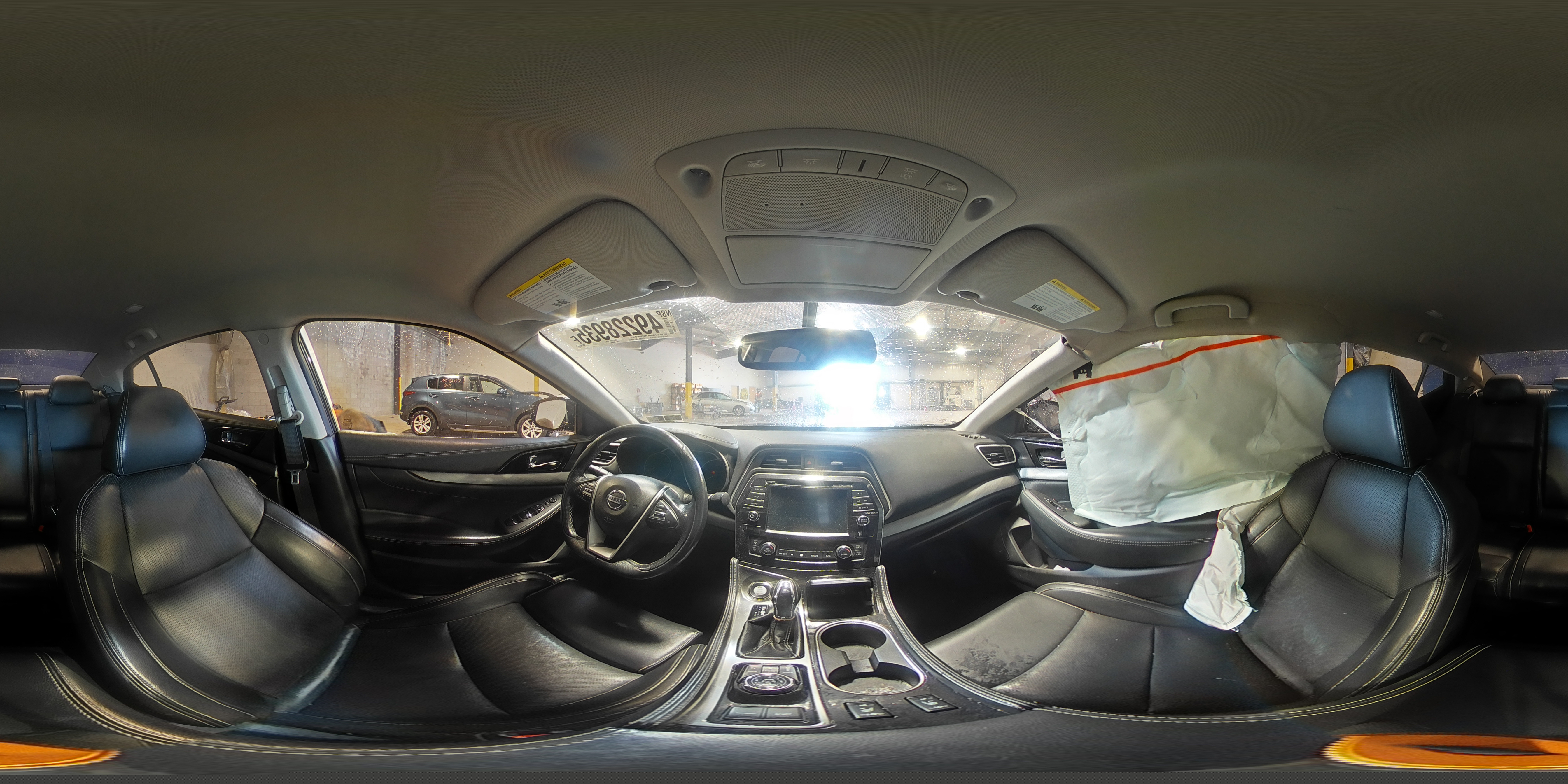 2017 Nissan Maxima - Image 14