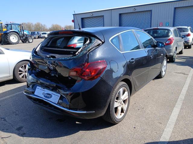 2015 VAUXHALL ASTRA SRI