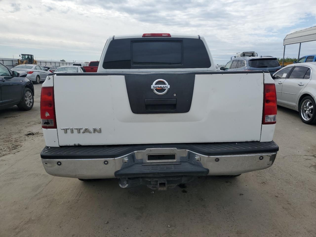 2006 Nissan Titan - Image 6