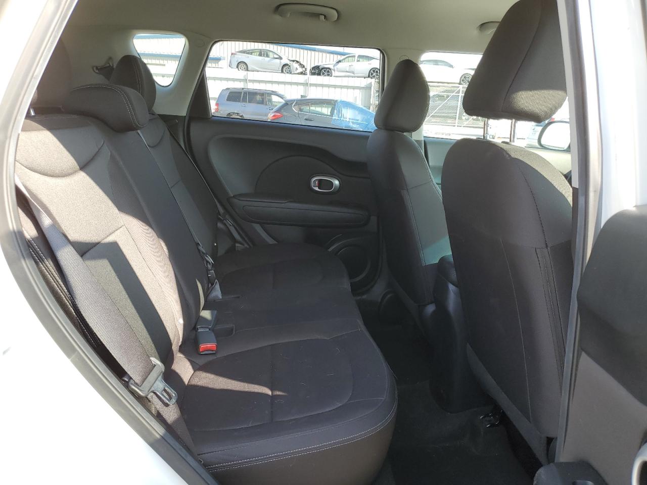 2016 Kia Soul - Image 11