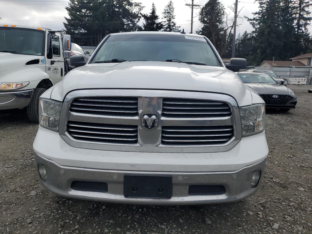 2017 RAM 1500 - Image 5