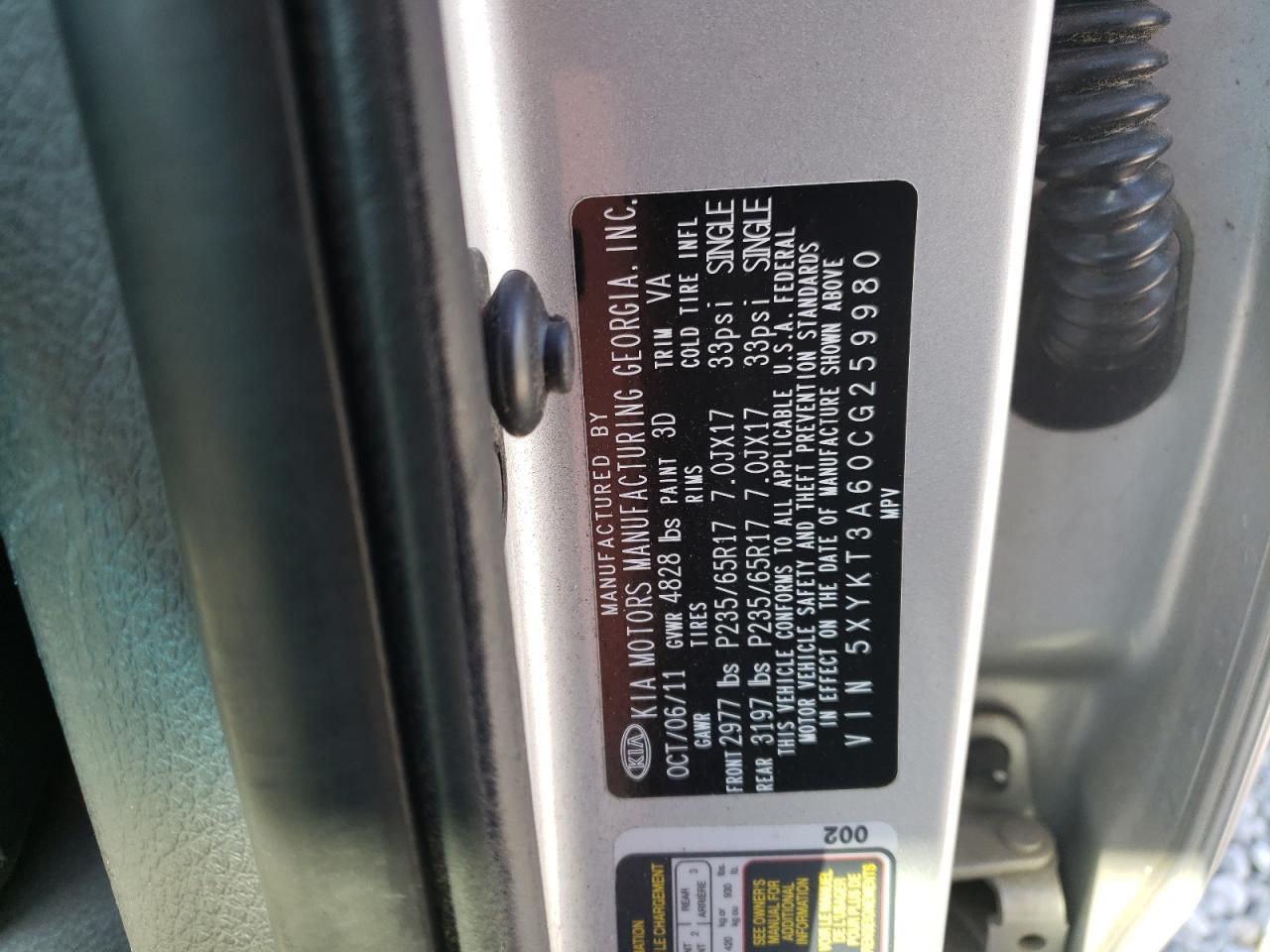 2012 Kia Sorento - Image 13