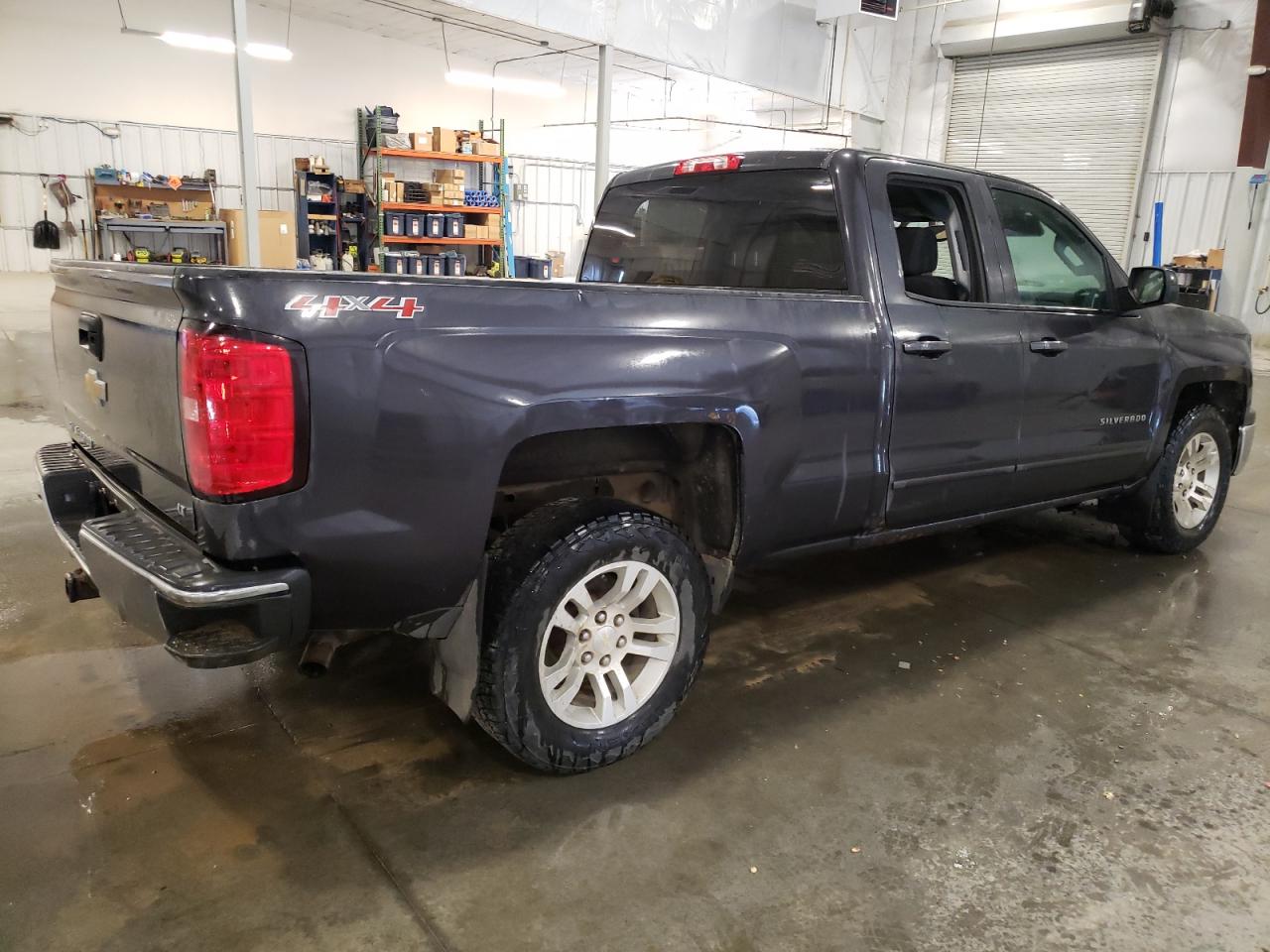 2015 Chevrolet Silverado - Image 3