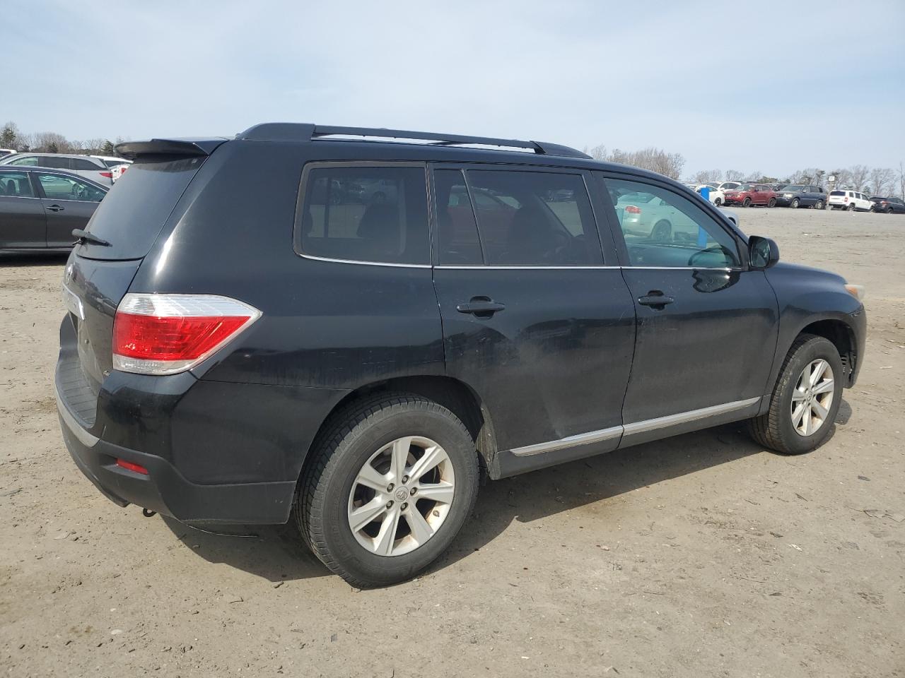2013 Toyota Highlander - Image 3