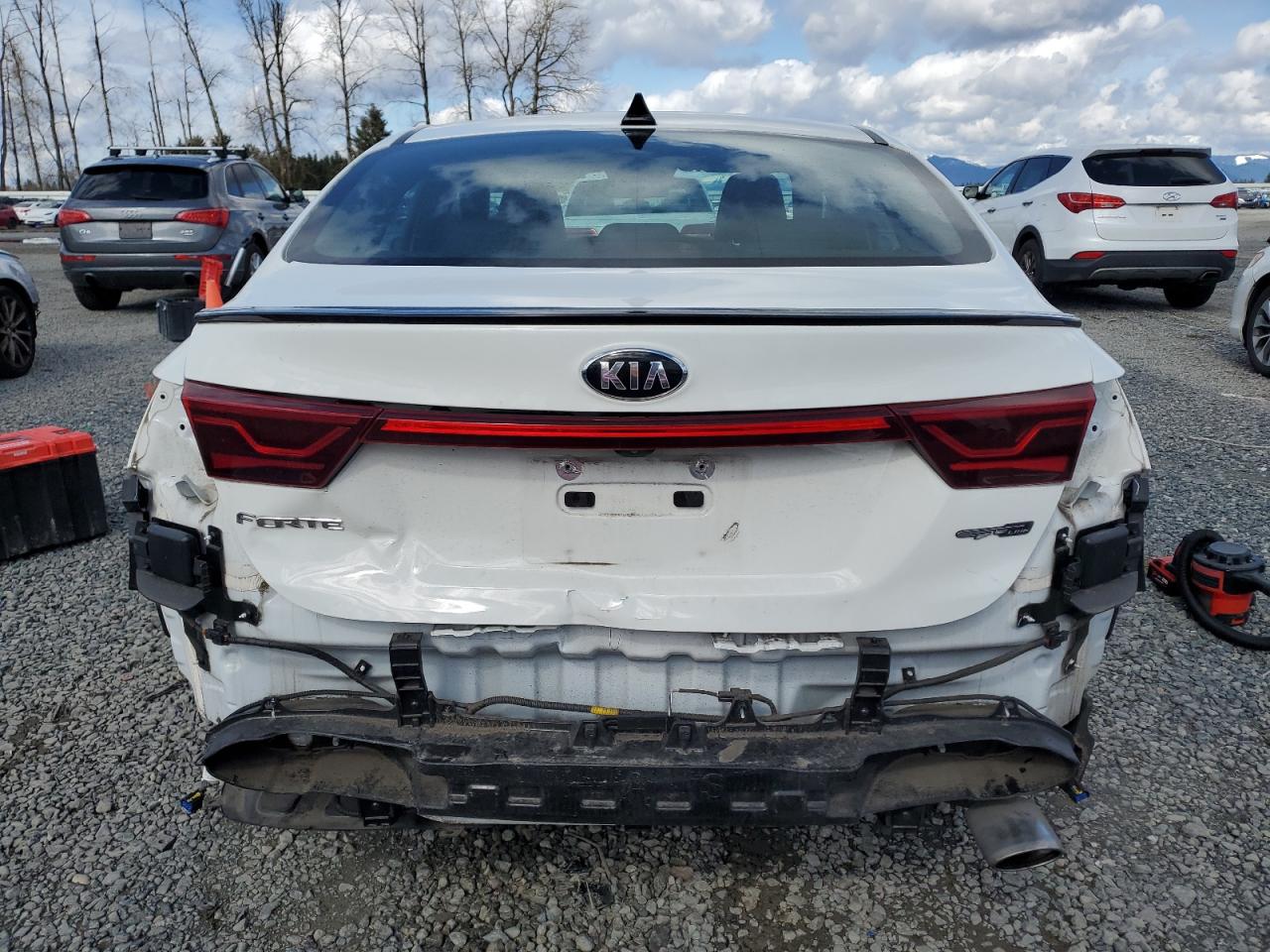 2020 Kia Forte - Image 6
