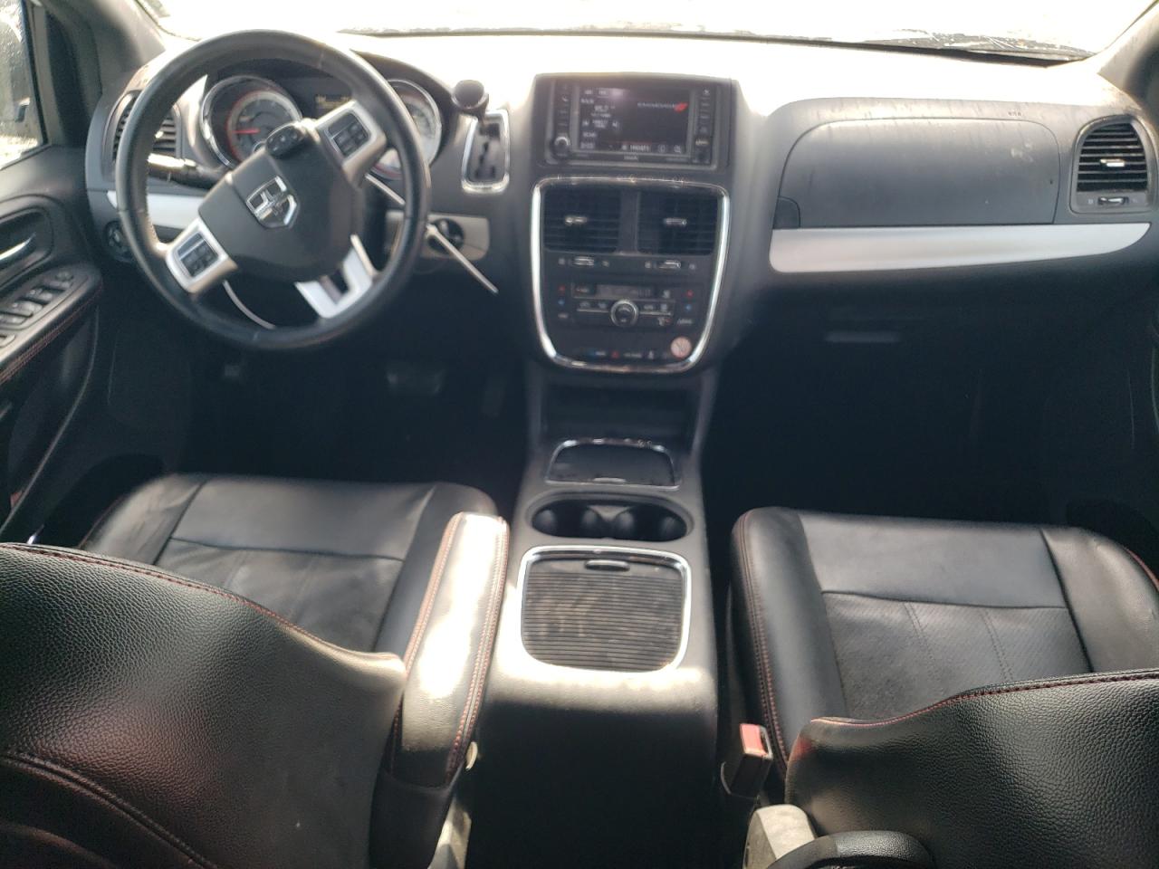 2016 Dodge Caravan - Image 8