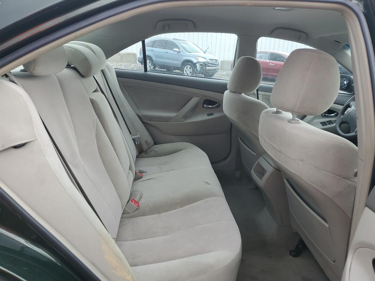 2011 Toyota Camry - Image 10
