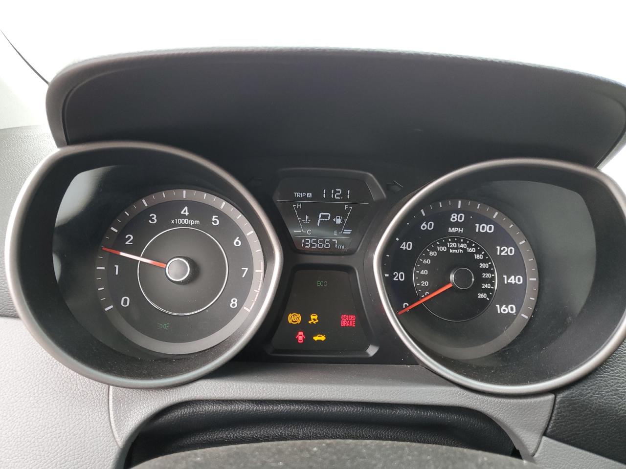 2015 Hyundai Elantra - Image 9