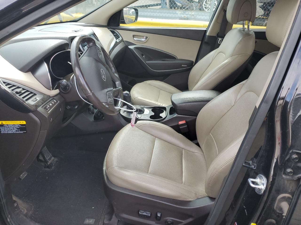 2017 Hyundai Santa Fe - Image 7