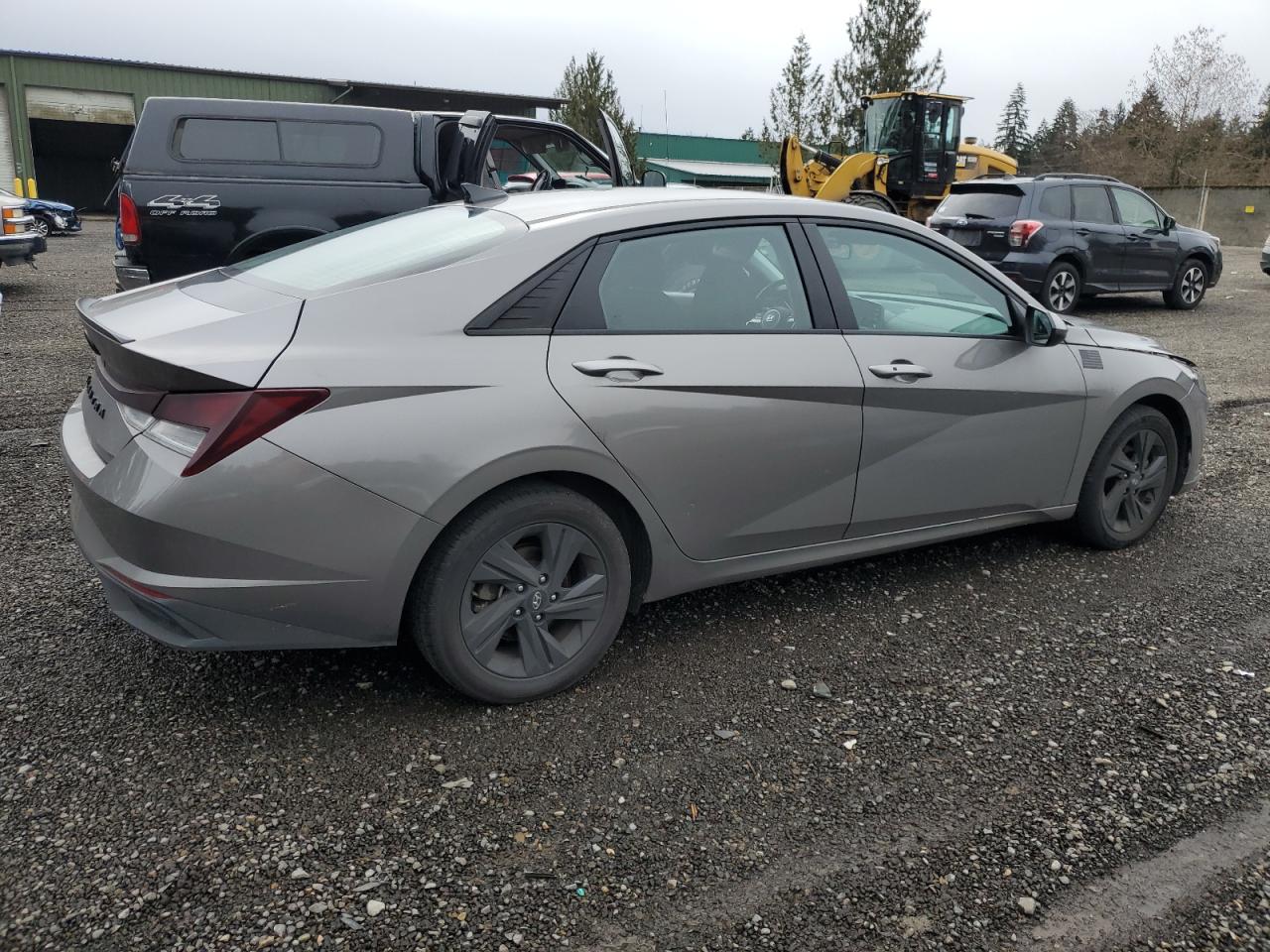 2021 Hyundai Elantra - Image 3