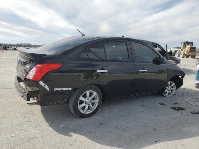 Sedans NISSAN VERSA 2014 Czarny