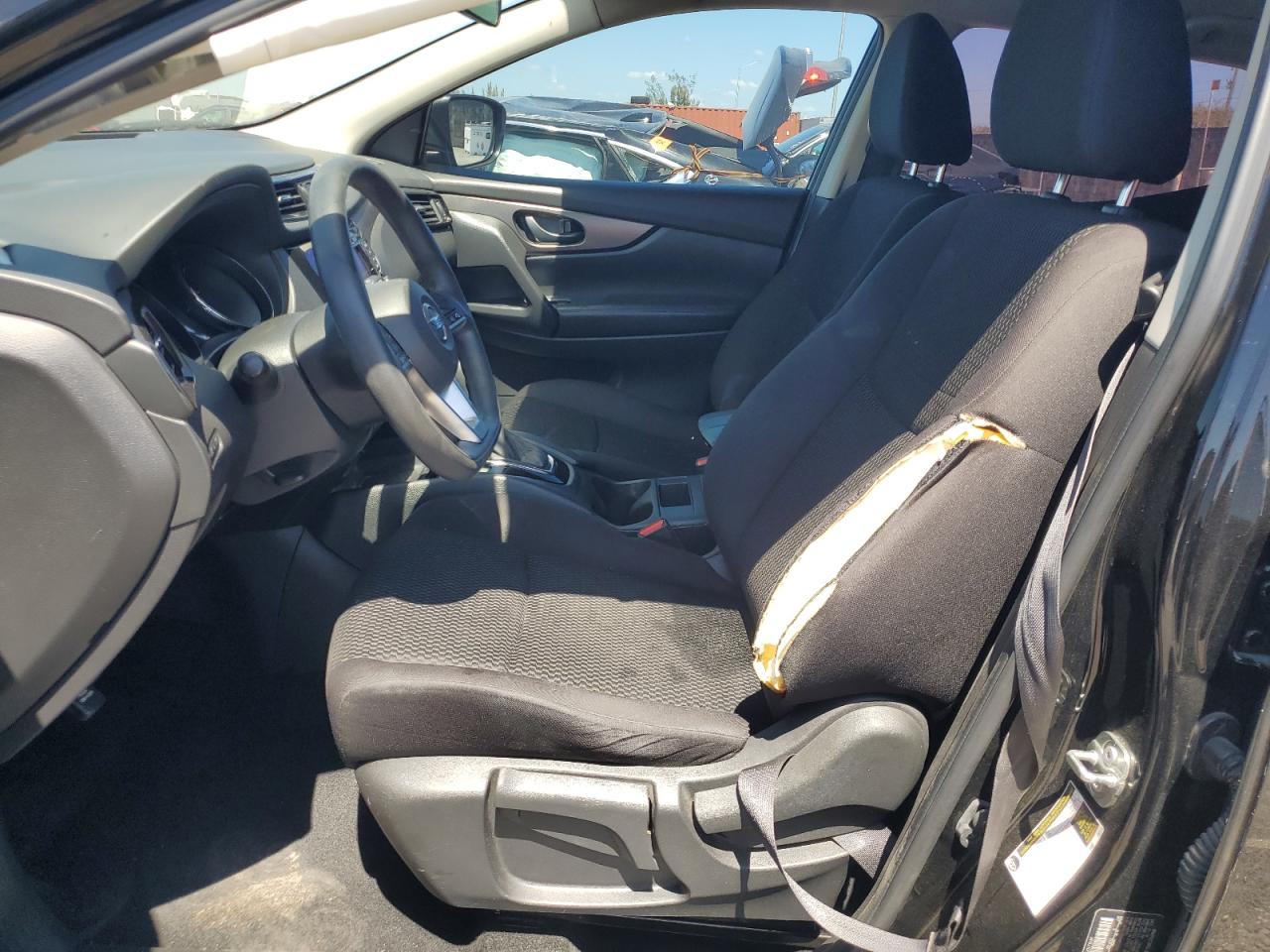 JN1BJ1CPXKW523002 NISSAN ROGUE 2019