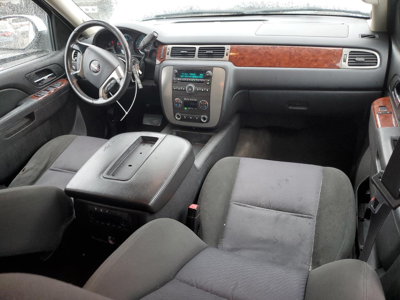 2011 GMC Yukon - Image 8