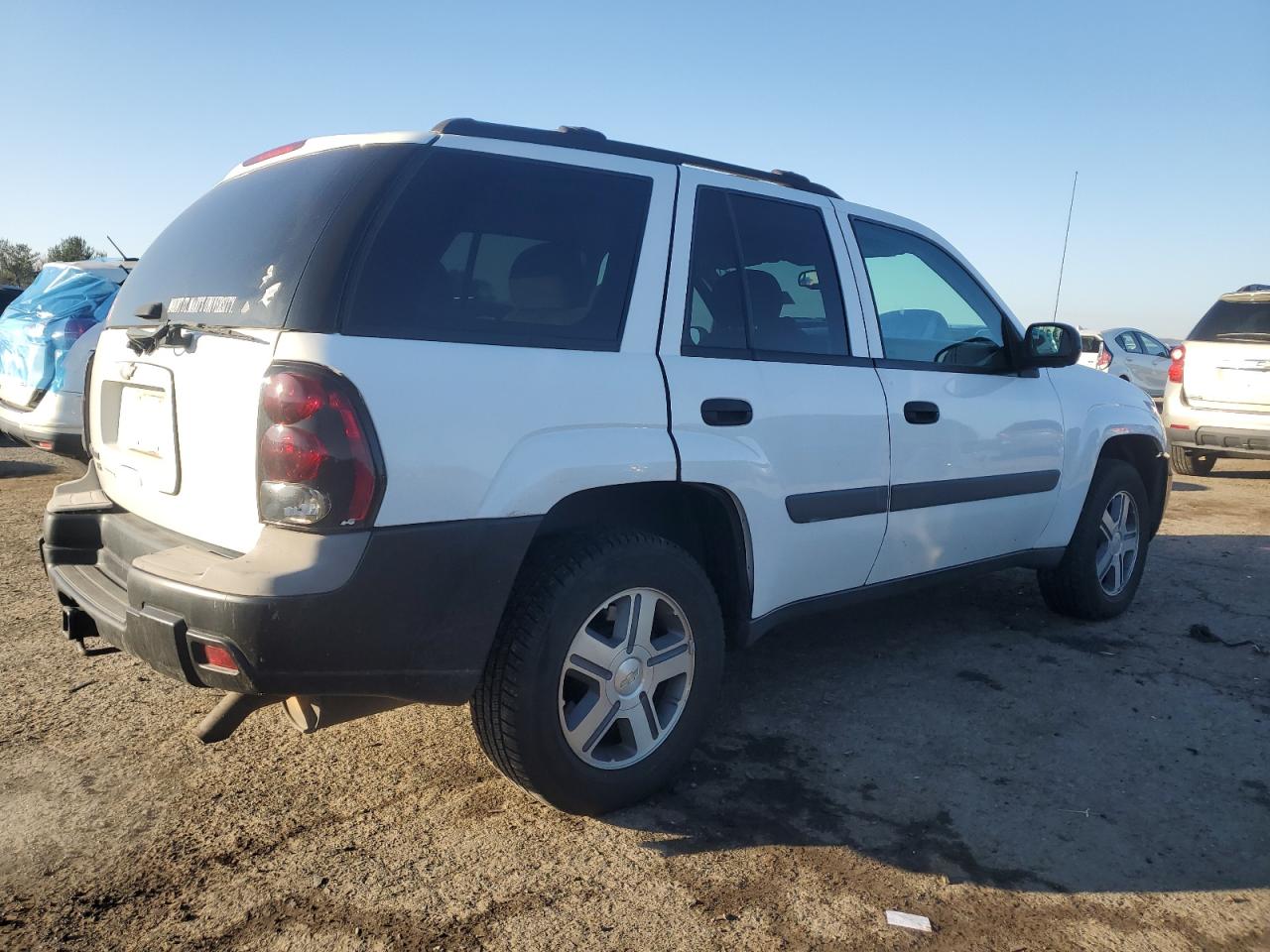 2005 Chevrolet TrailBlazer - Image 3