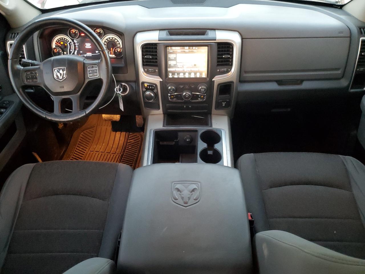 2014 RAM 1500 - Image 8