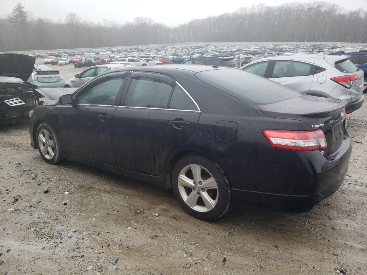 2011 Toyota Camry - Image 2