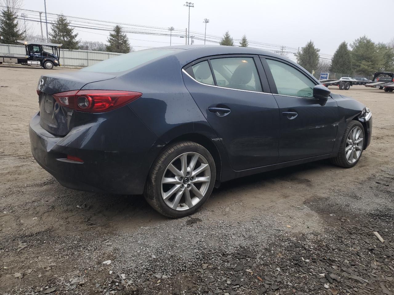 2017 Mazda 3 - Image 3